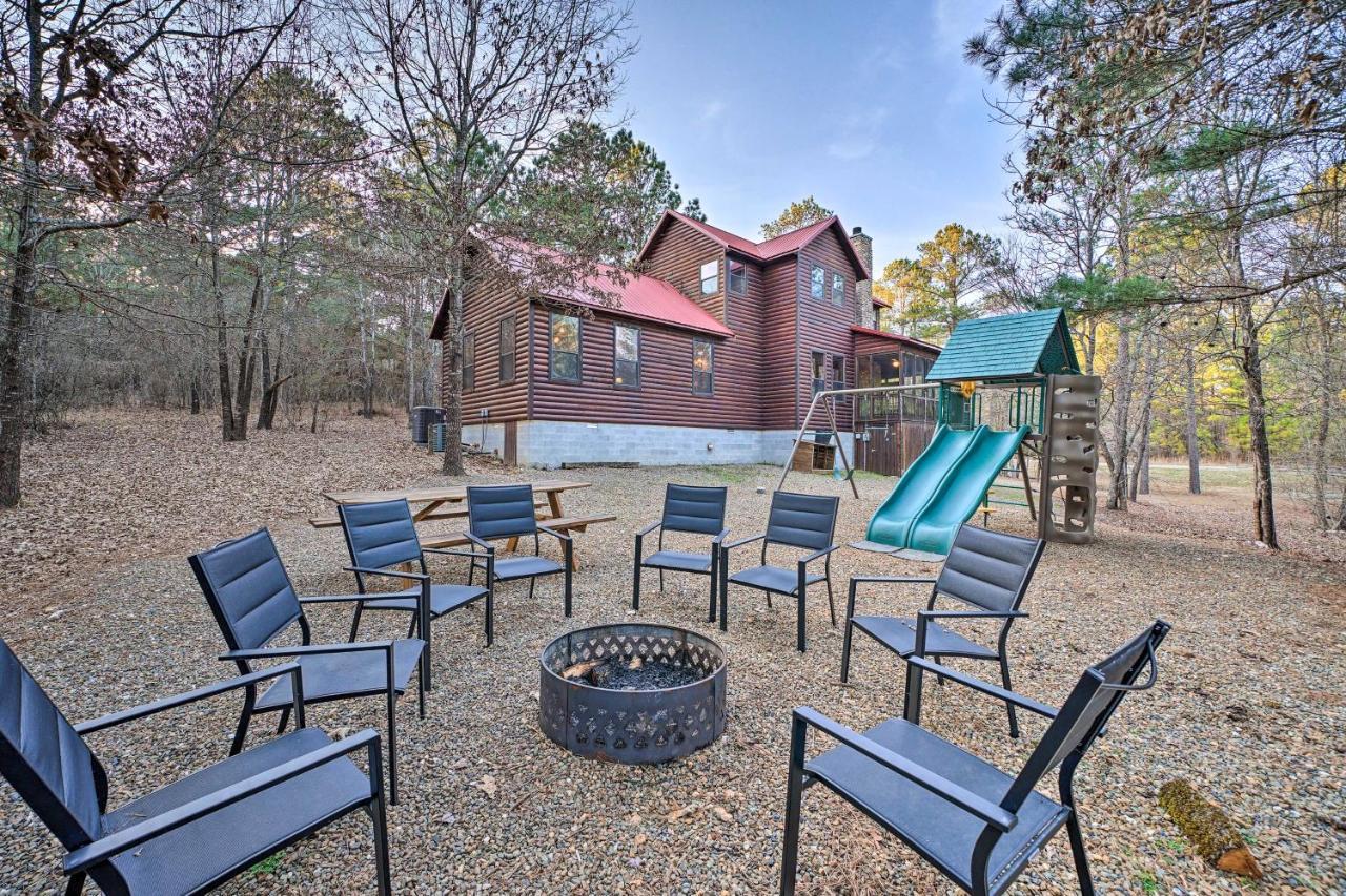 Broken Bow Cabin With Deck, Hot Tub And Fire Pit! מראה חיצוני תמונה